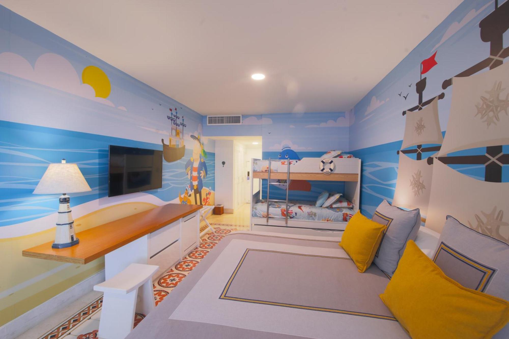 Hotel Las Americas Casa De Playa Cartagène Extérieur photo A room at the Great Wolf Lodge in Concord, North Carolina